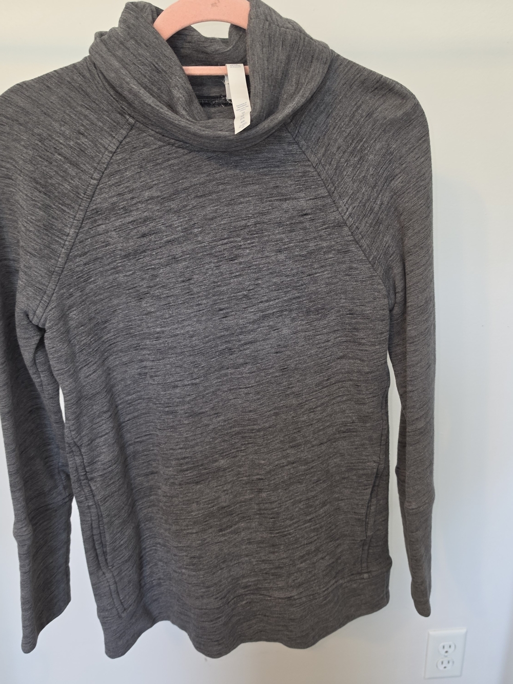 Lululemon gray heathered long sleeve cowl neck jacket in size 4
